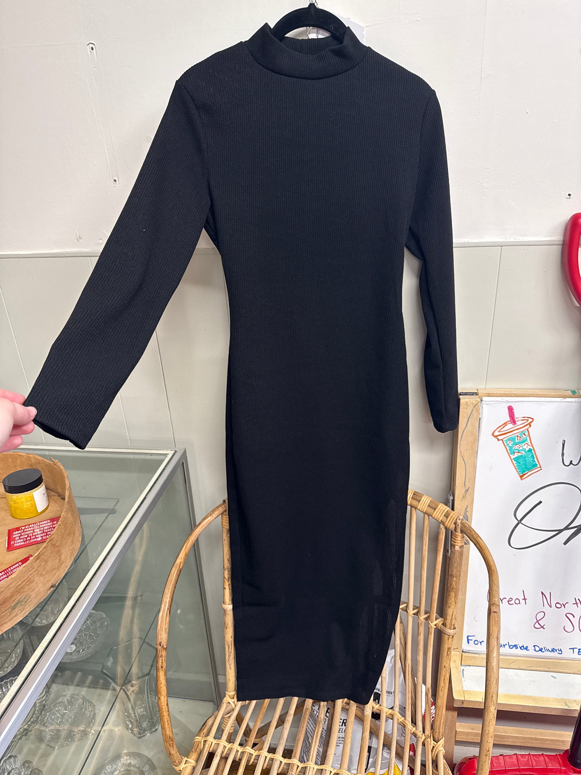 Long Sleeve Black Dress