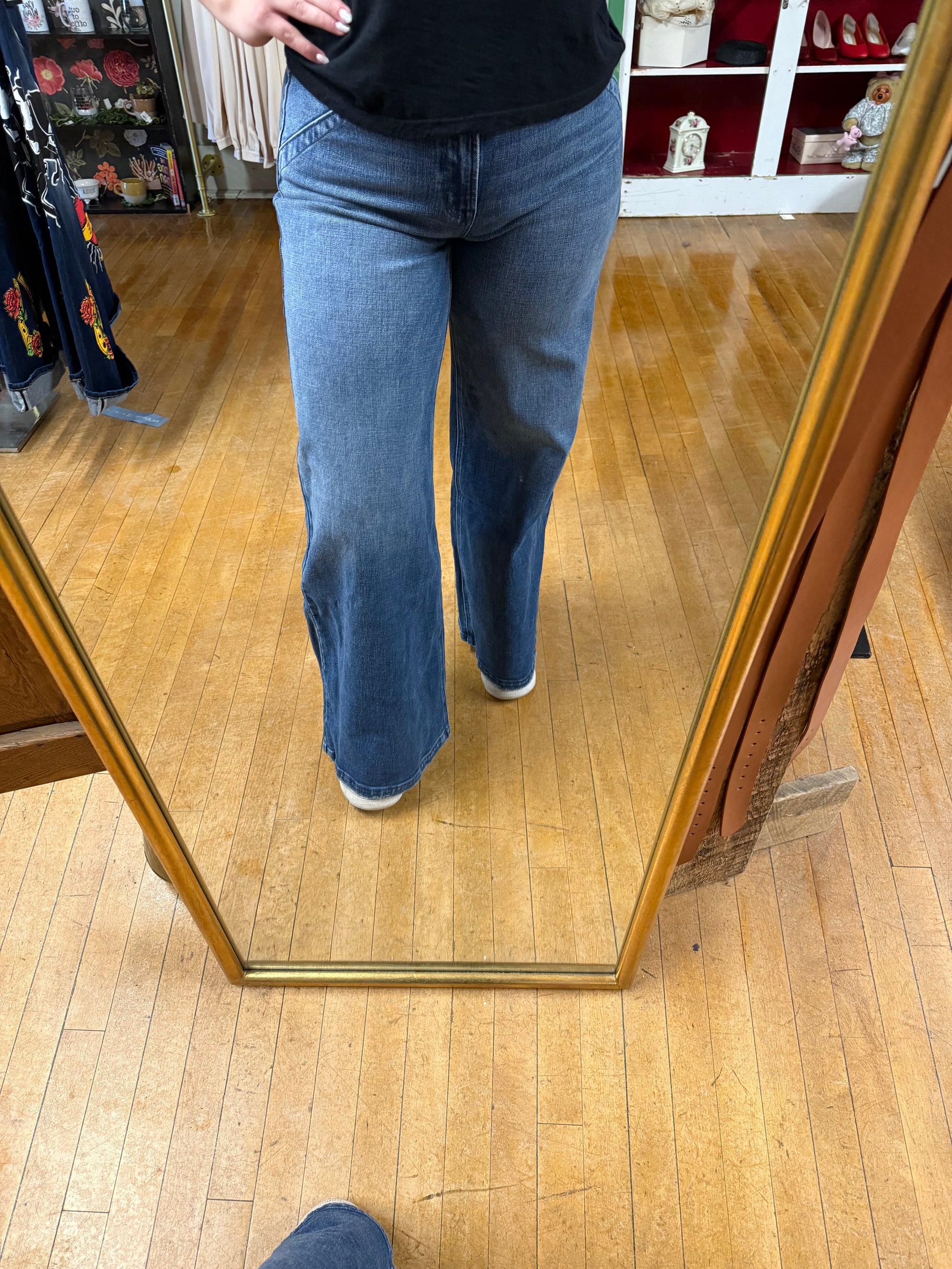 High Rise Wide Leg Jean